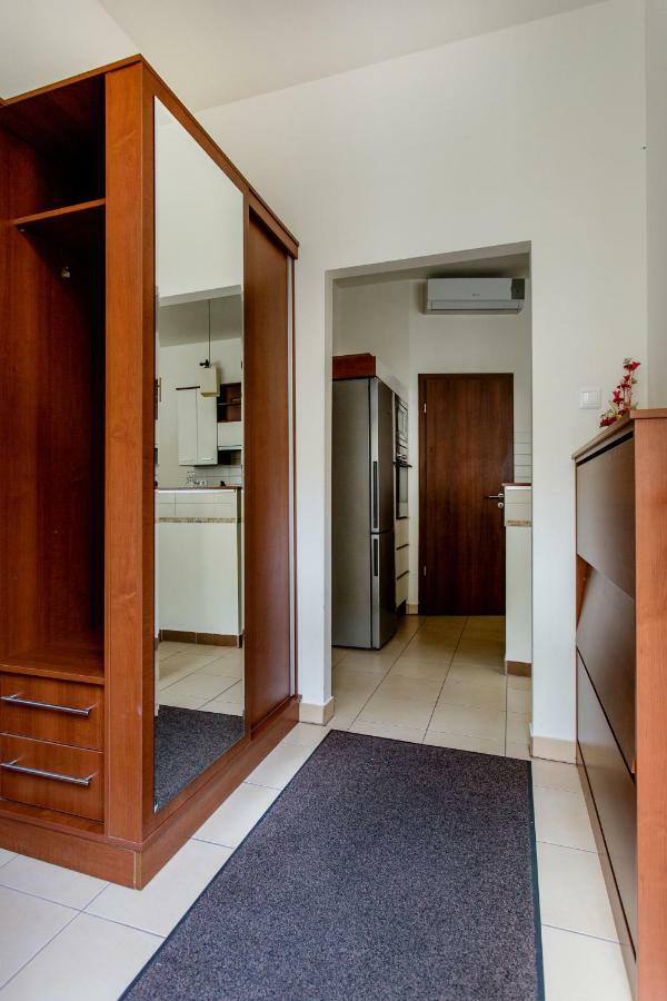 Ferienwohnung Downtown Delight Near The Basilica Budapest Exterior foto