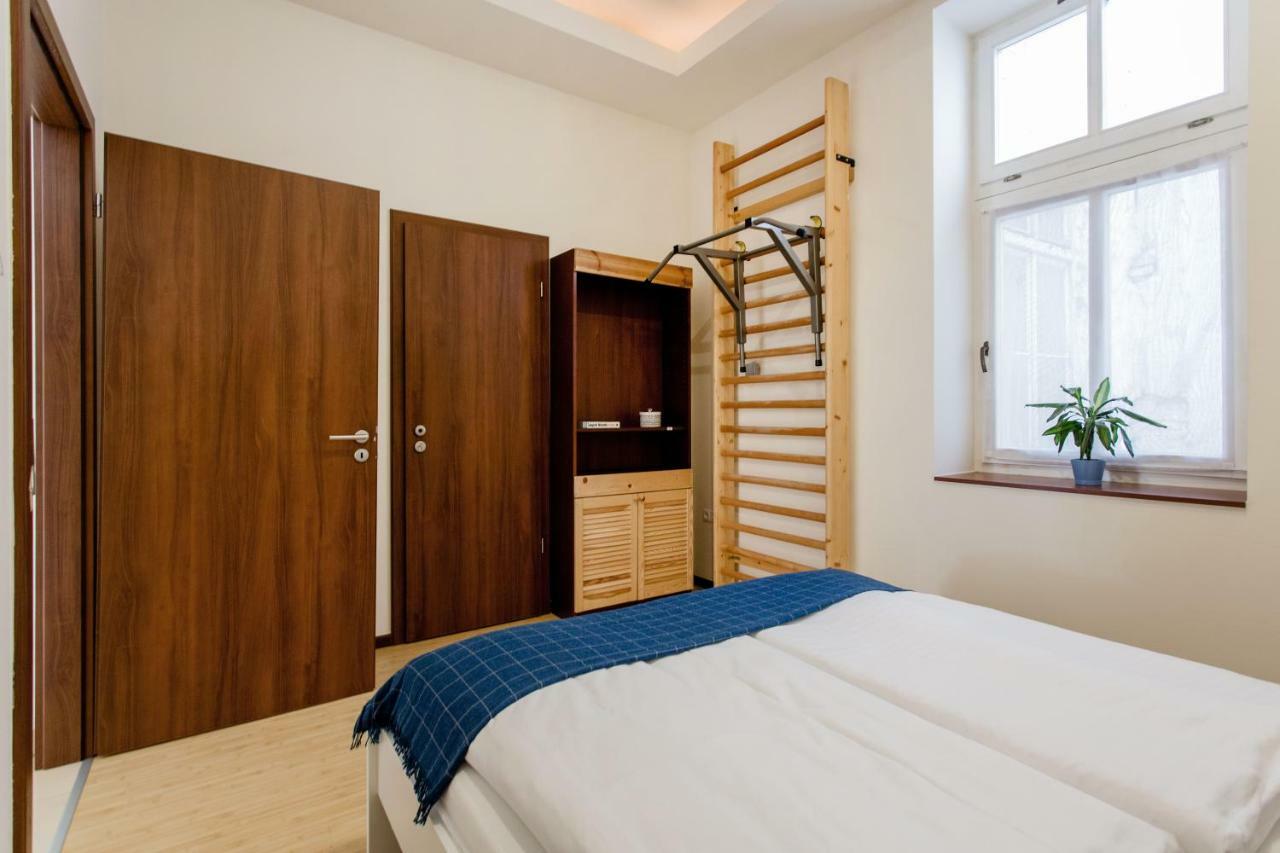 Ferienwohnung Downtown Delight Near The Basilica Budapest Exterior foto